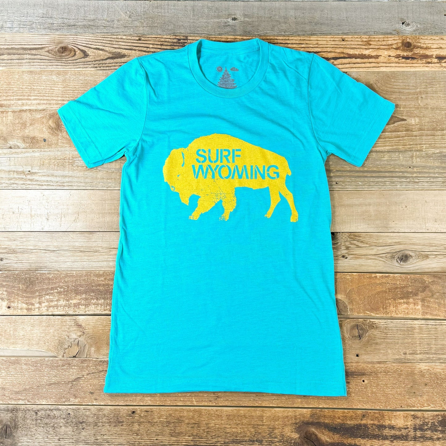 Surf Wyoming® Gold Bison Logo Tee - Heather Sea Green
