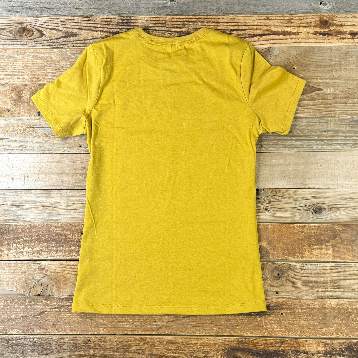 Women's Surf Wyoming® Retro Blue Bison Logo Relaxed Tee - Mustard