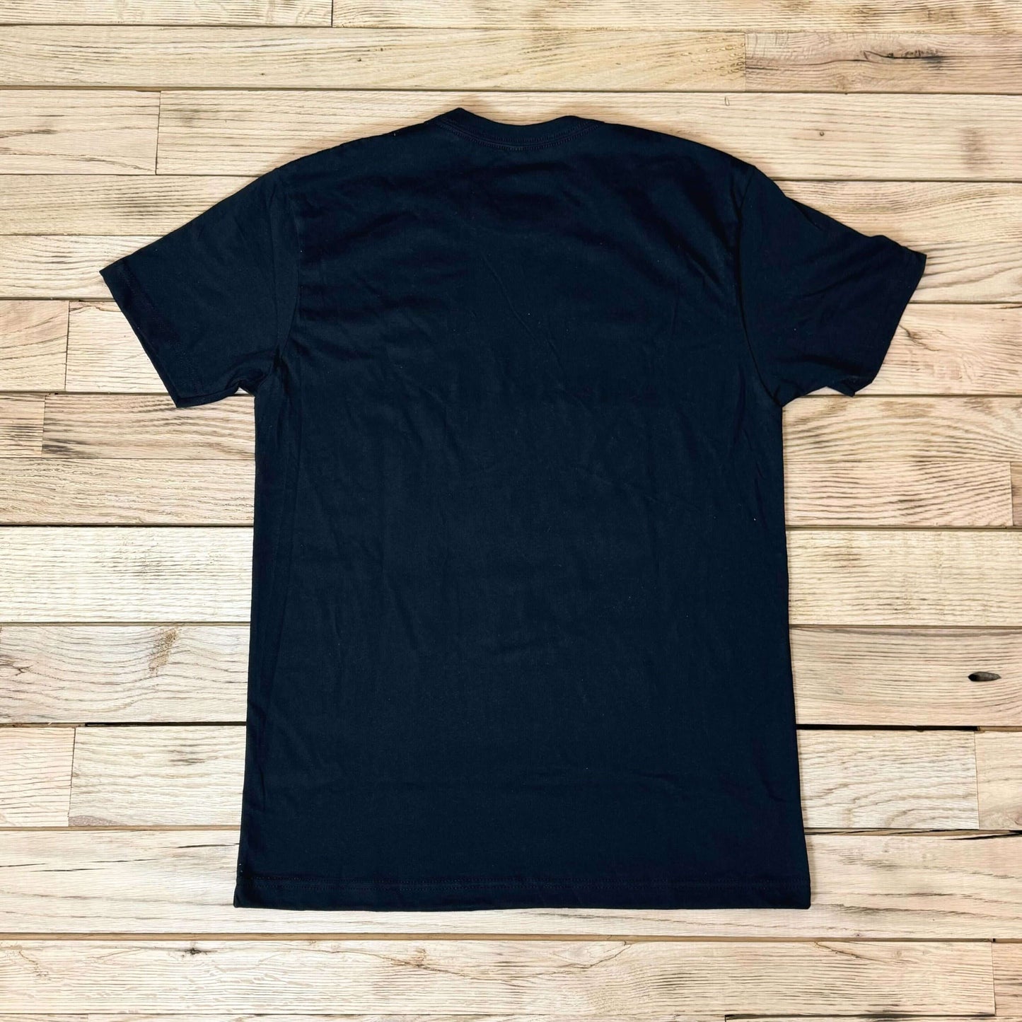 Men's Surf Wyoming® Grey Metallic Bison Logo Tee - Black