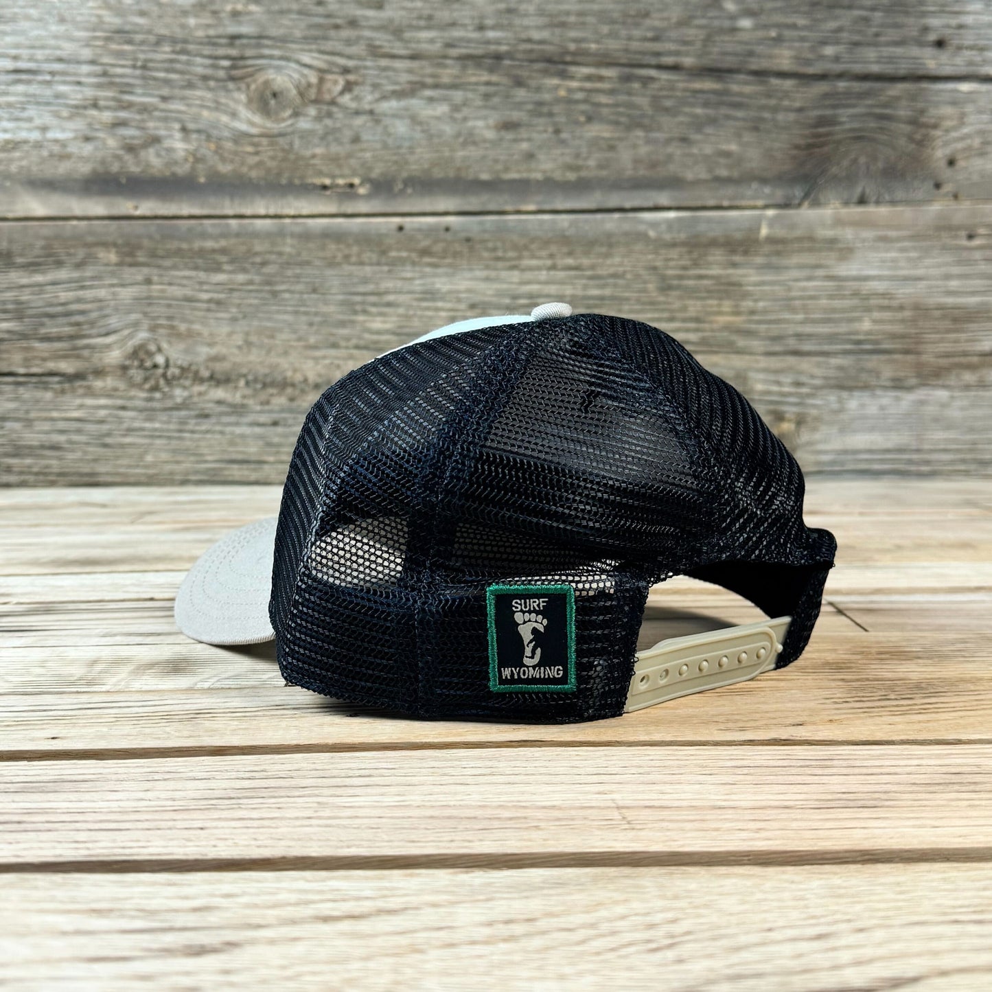 Surf Wyoming® Bigfoot Trucker - White/Khaki/Black