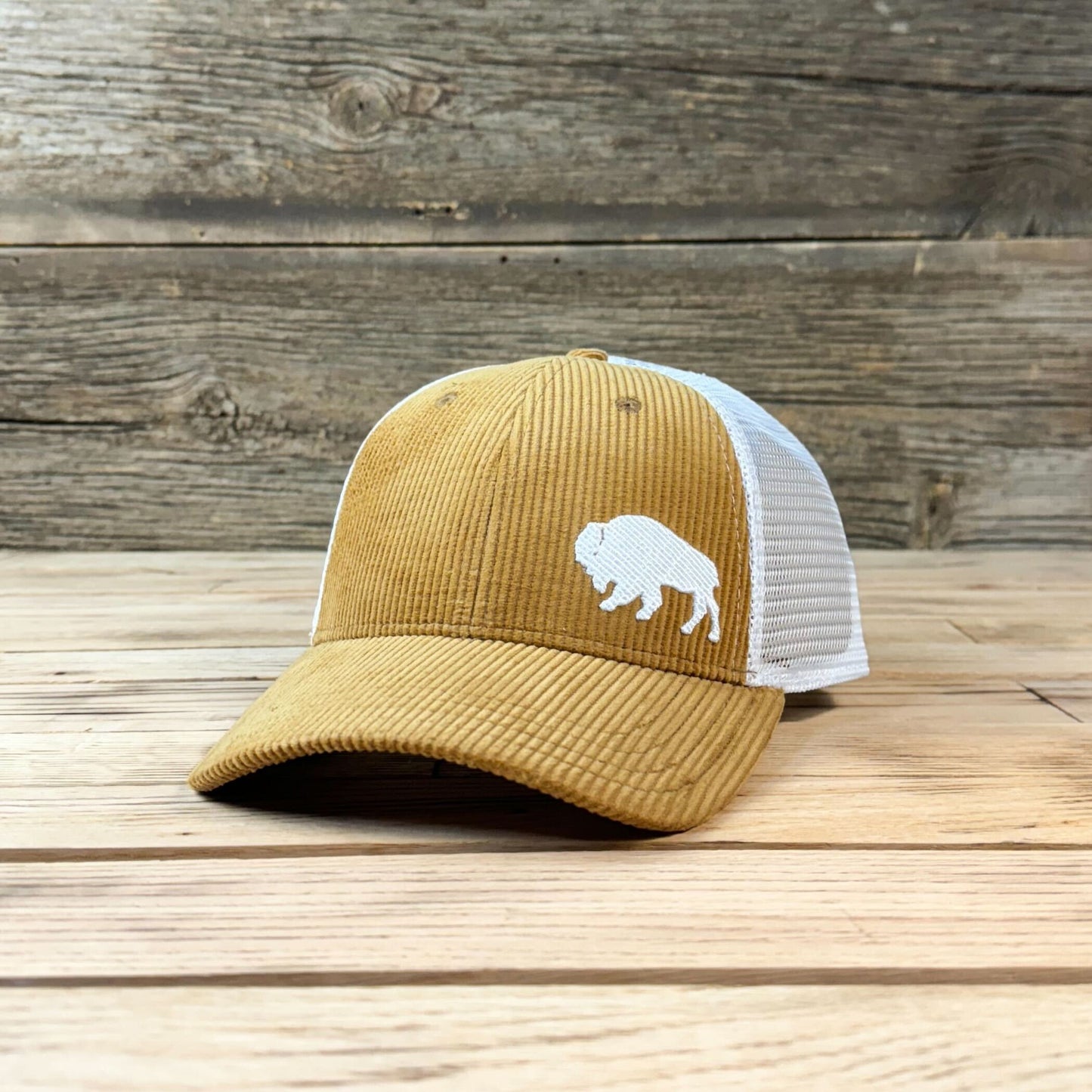 Surf Wyoming® First Park Corduroy Trucker - Bronze/White