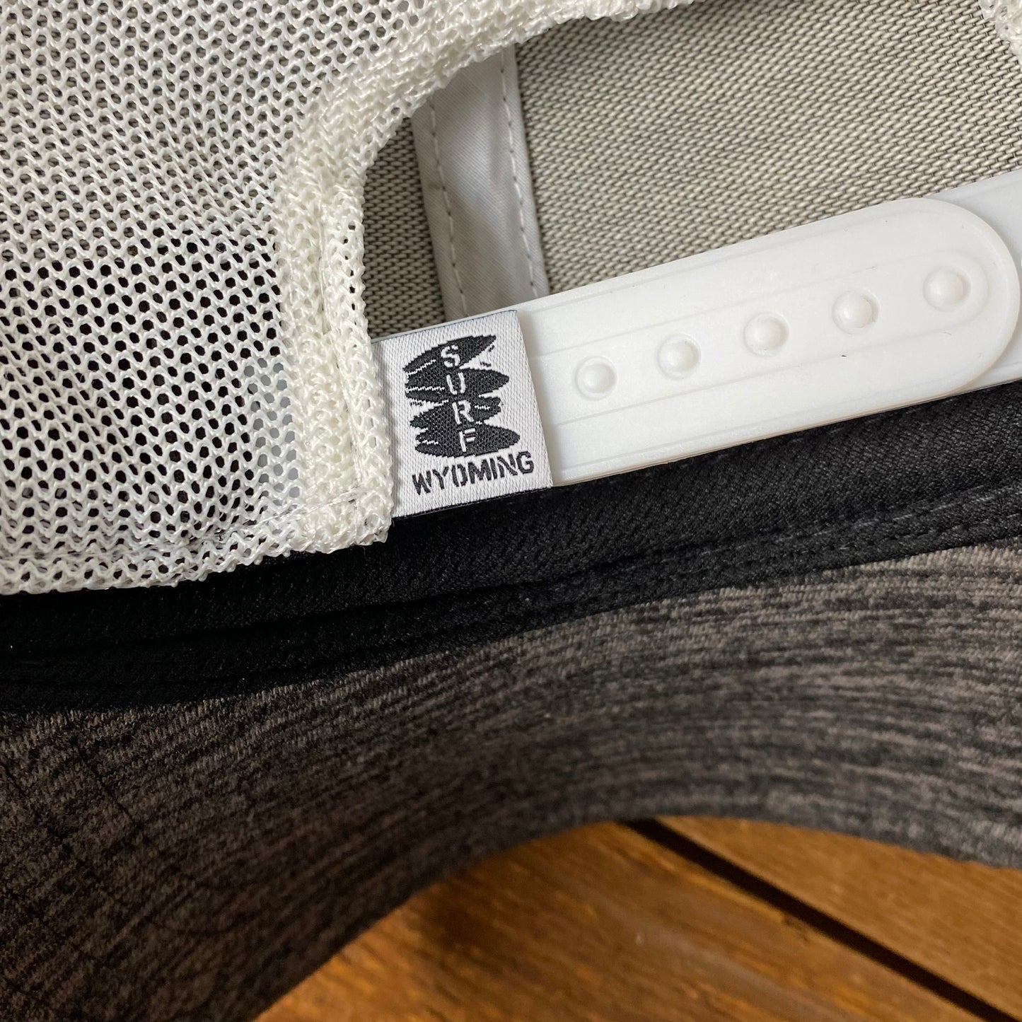Surf Wyoming® First Park Bison Trucker - Dark Grey Melange