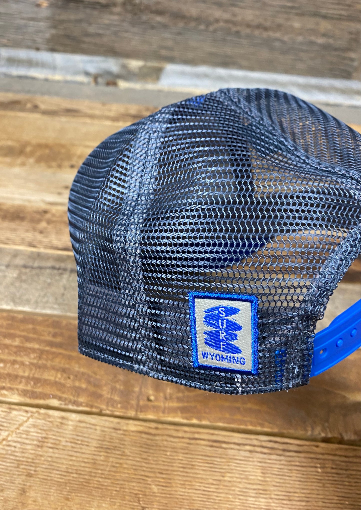 Prismo Artist Series Trucker - Royal