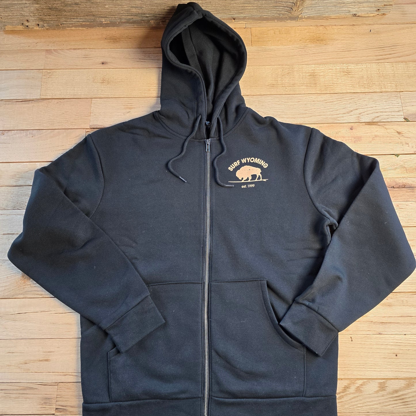 Unisex Surf Wyoming®Bison pkt logo full zipped hoodie-black