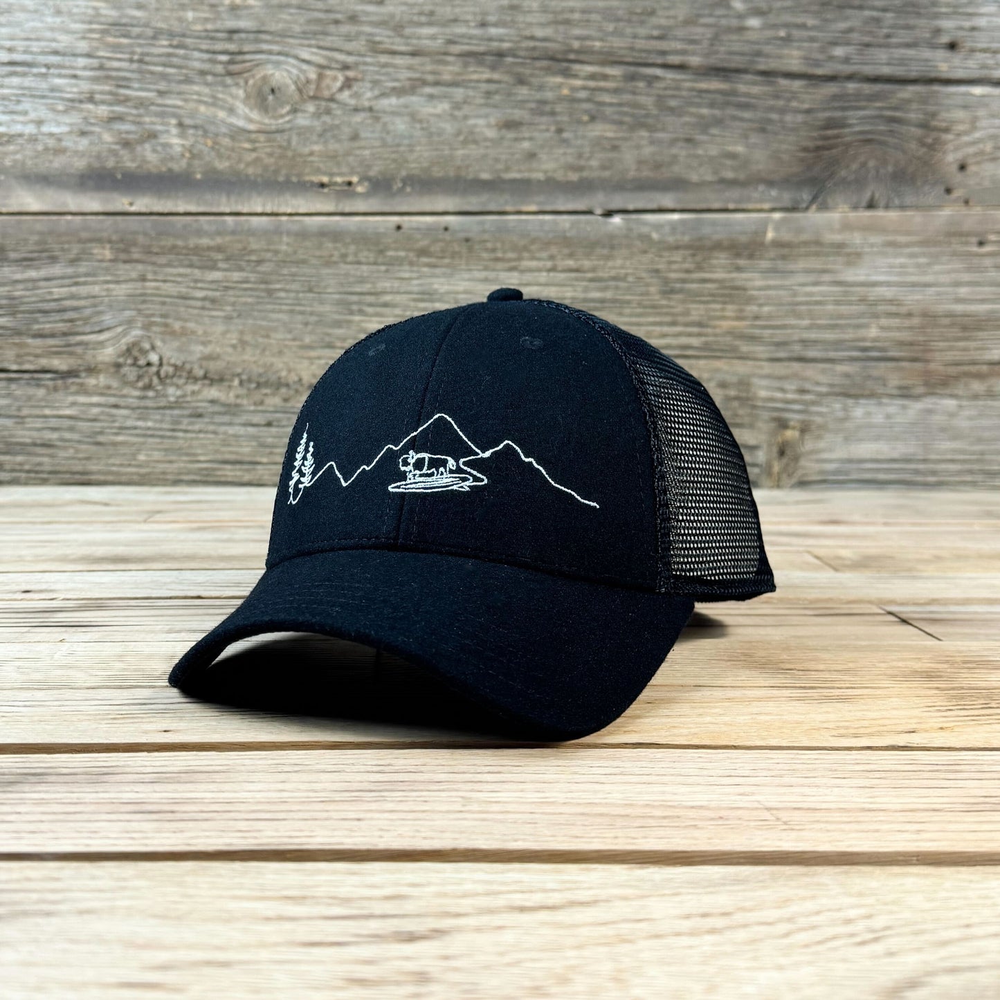 Surf Wyoming® AKAH! One Line Trucker - Black/Black