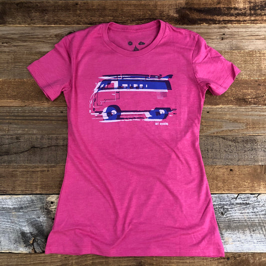 Surf Wyoming-Women's Surf Wyoming® VANLIFE 2.0 Tee - Raspberry-