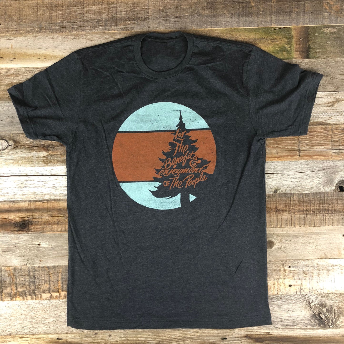Surf Wyoming-Men’s CIRCLE BENNIES Tee - Charcoal-