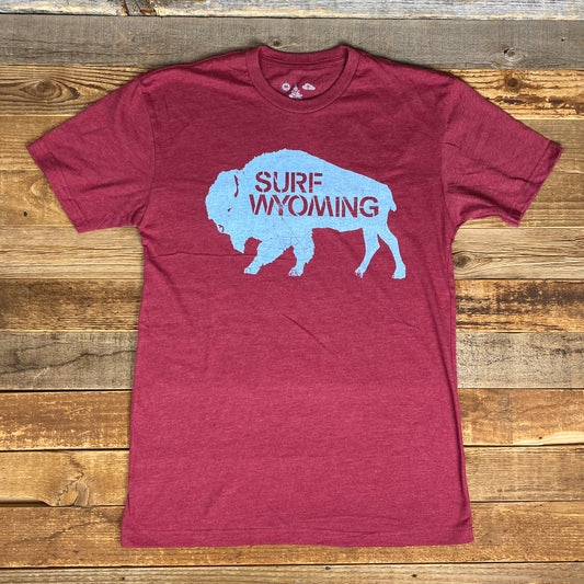 Men's Surf Wyoming® Lt. Blue Bison Tee - Cardinal